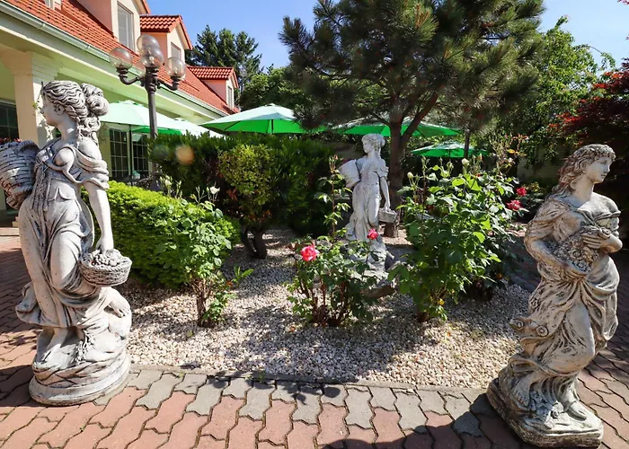 Rosel 4* Nové Zámky